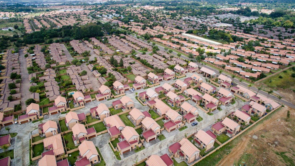 Suburban residential development in Johannesburg, South Africa, 2015. Credit: Matthew Niederhauser, John Fitzgerald, and the MIT Center for Advanced Urbanism