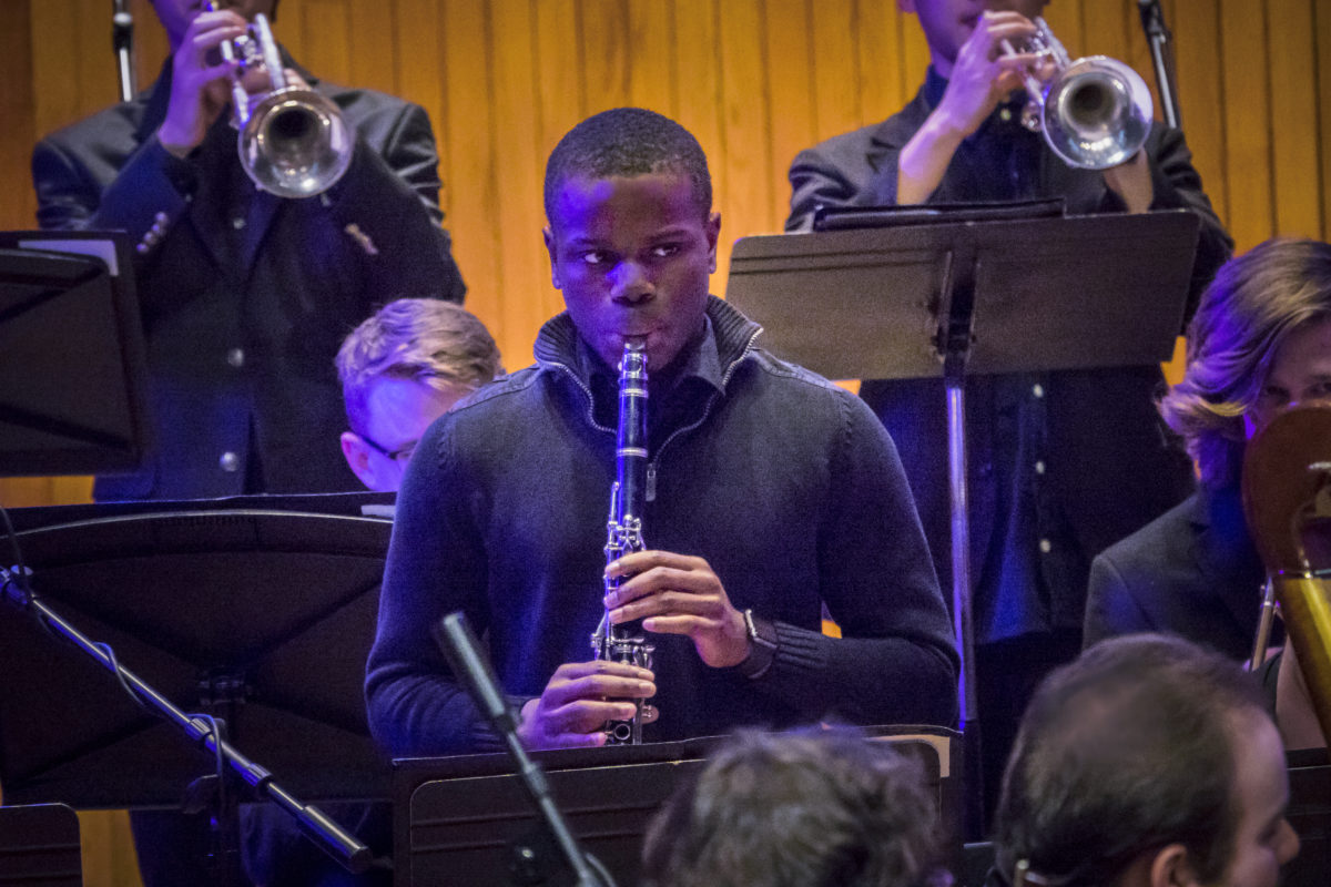 Ini Oguntola. Photo by L. Barry Hetherington. Jacob Collier's MIT concert 2